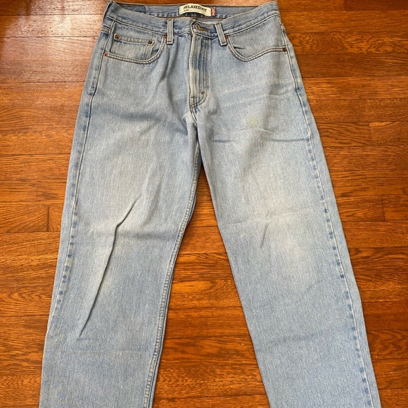 Relaxed Fit Levi's Jeans - Picture 1 of 2